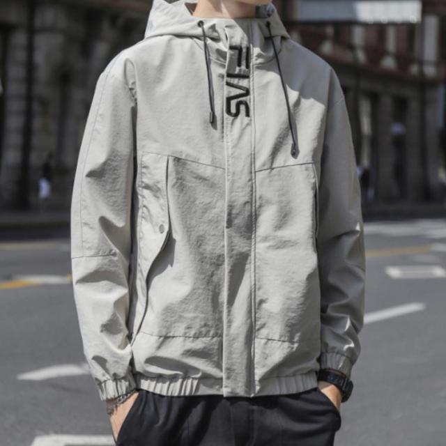 ジャケット ジャンパー メンズ アウター フード付き ブルゾン カジュアル 春秋物 スタイリッシュ お洒落 メンズファション 大の通販はau Pay マーケット Santoreido