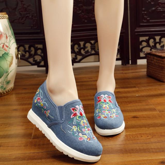 スニーカー 刺繍スニーカー 刺繍 スリッポン インヒールスニーカー 大きいサイズ 花柄 レディース レディースシューズ 靴 新作の通販はau Pay マーケット Santoreido