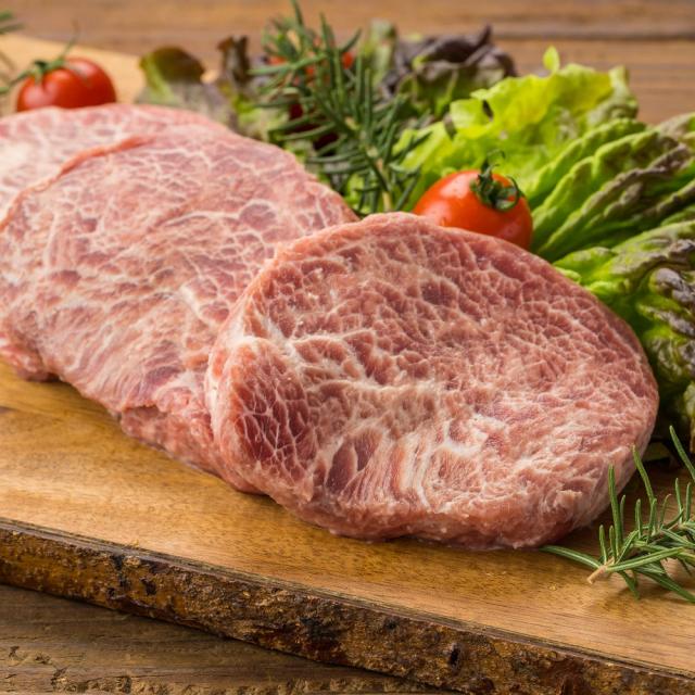 シャトーブリアン2kg(500g×4袋）超厚切り2.5cm 牛肉 牛ヒレ肉（加工牛肉）_4