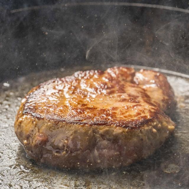 シャトーブリアン2kg(500g×4袋）超厚切り2.5cm 牛肉 牛ヒレ肉（加工牛肉）_7
