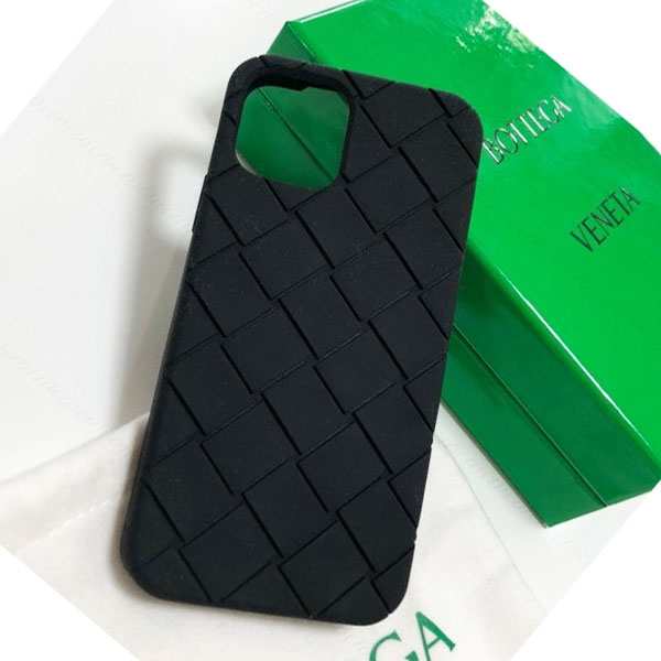 新品未使用】BOTTEGA VENETA iPhoneケース12pro 紐付 (BOTTEGA