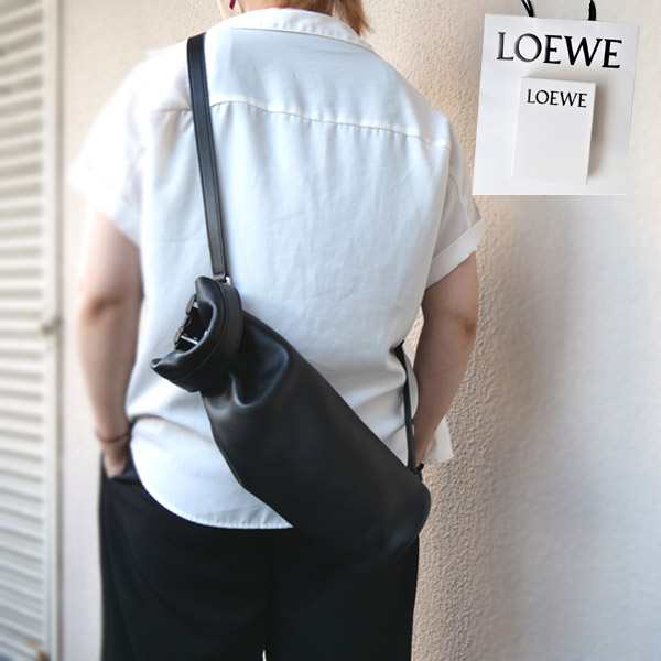 【新品■正規品■送料無料■ギフト包装無料】 LOEWE ロエベ ロールトップ スリングバッグ 10744589 レディース 女性 ギフト プレゼント  ｜au PAY マーケット