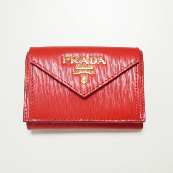 新品□正規品□送料無料□ギフト包装無料】PRADA プラダ コンパクト