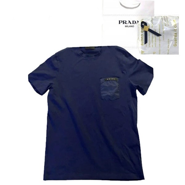 新品□正規品□送料無料□ギフト包装無料】PRADA プラダ ポケットロゴTシャツUJN250 Tシャツ メンズ 男性 ギフト プレゼント 誕生日  お祝いの通販はau PAY マーケット - ワールドクローゼット | au PAY マーケット－通販サイト