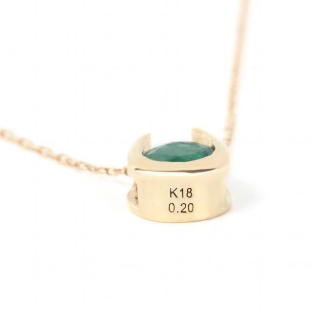 ネックレス レディース 18金 エメラルド 一粒 0.2ct 馬蹄 クローバー デザイン ホースシュー k18 18k 人気 プレゼント 誕生日 女性 彼女 妻 おしゃれ きれい かわいい かっこいい ゴールド アクセサリー 首飾り ペンダント チェーン ギフト 贈り物 送料無料_2