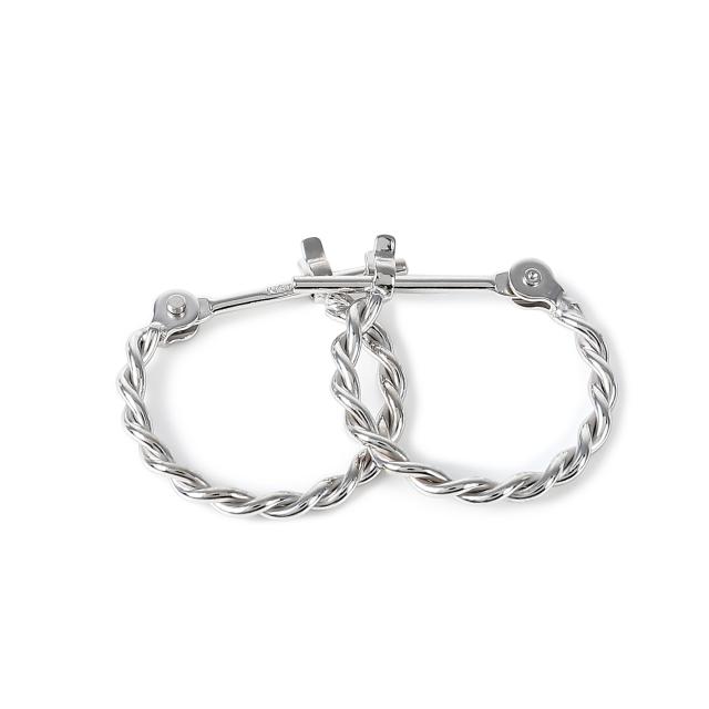 18金 フープピアス ツイスト デザイン 両耳 ホワイトゴールド リング ピアス ねじれ ヒネリ アクセサリー_2