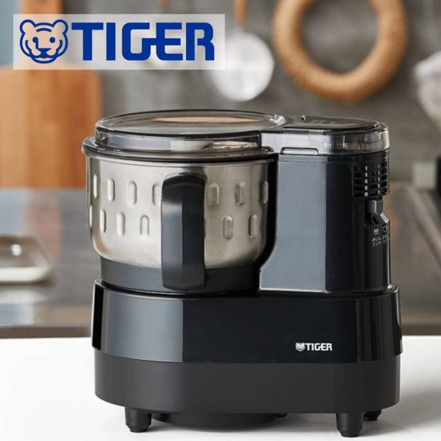 【 パンこねブレード付属 】 フードプロセッサー 大容量 TIGER マイコン SKF-H101KD ハイパワー チタンコート 4種類 ブレード 下ごしらえ みじん ミンチ ひき肉 おろし スープ ジュース ホイップ 生クリーム パンこね 黒ラック