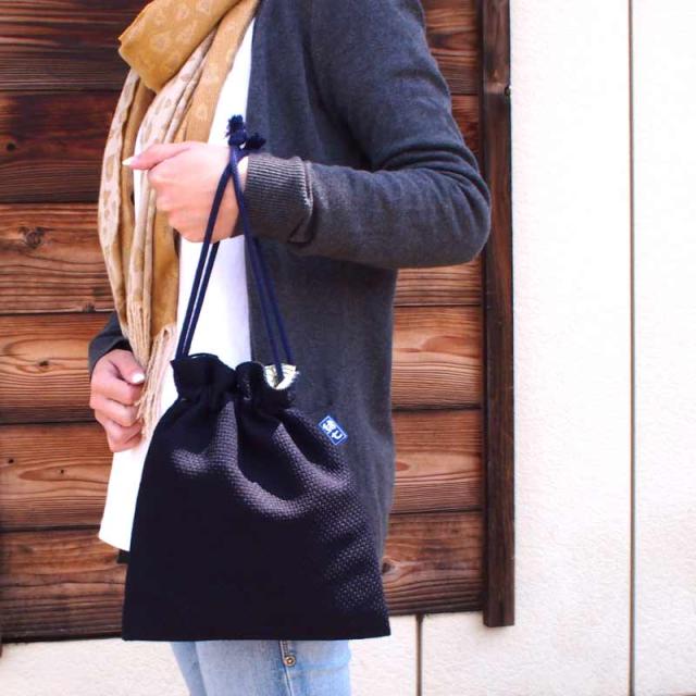 巾着袋 布 刺子織 藍染 秩父紺七 和柄 日本製 レディース メンズの通販はau Pay マーケット Gracious 巾着袋 布 刺子織 藍染 秩父紺七 和柄 日本製 レディース メンズの通販はau Pay マーケット Gracious