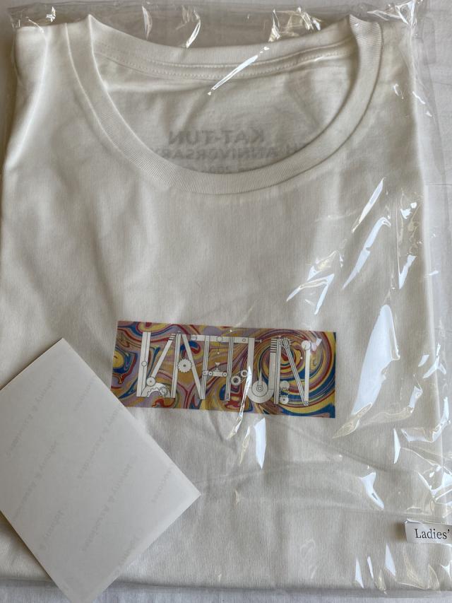 KAT-TUN 【 Tシャツ （レディース） 】15周年 アニバーサリー ＋ 公式写真１種 セットの通販は 5,382円