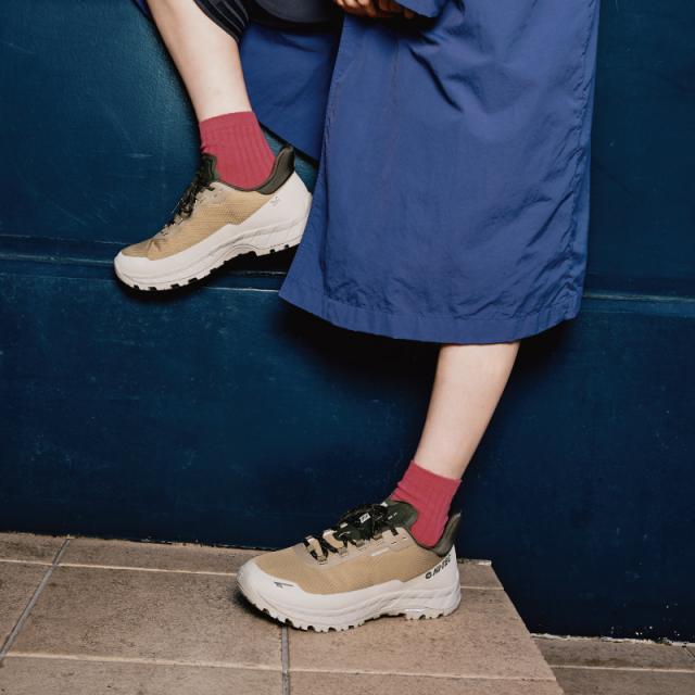 送料無料 ハイテック メンズ スニーカー ALTITUDE LTE WP オリーブ