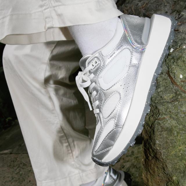 送料無料 ムーンスター レディース スニーカー B/Mイーバ シルバー 快適さと遊び心が融合したサスティナブルなスニーカー エコ設計 皮革繊維再生複合材 靴 シューズ カジュアル 普段履き 送料無料 ムーンスター レディース スニーカー B/Mイーバ シルバー