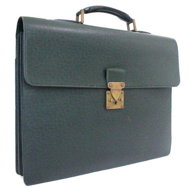中古 Louis Vuitton ルイ ヴィトン セルヴィエットクラド ビジネスバッグ メンズ エピセア グリーン タイガ レザー Mの通販はau Pay マーケット ゴールドエコ