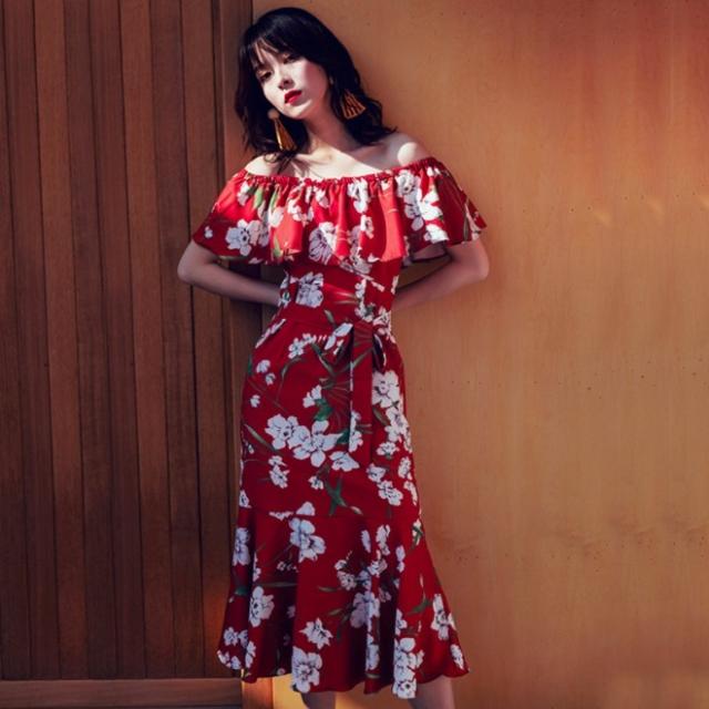 リゾートワンピース 花柄 オフショルダー 袖あり レトロ セクシー スリット 大人可愛い ミディアム丈 ウエストリボン 上品の通販はau Pay マーケット Fashionlover