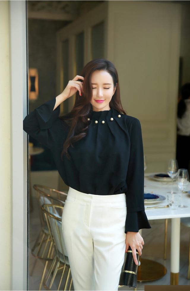 トップス フレアスリーブ パール付きシフォンブラウス ブラック 女子会 通勤服 イベントの通販はau Pay マーケット Dharma Jaya