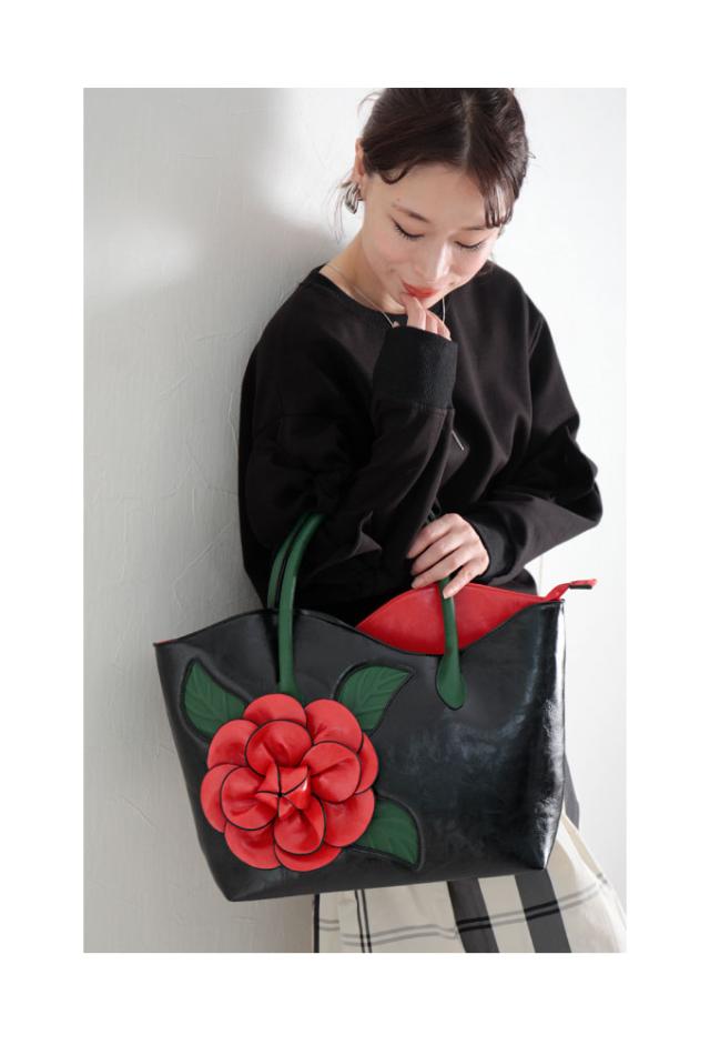 冬新作 波打つラインがお洒落な薔薇の花咲くトートバッグ レディース ファッション 小物 鞄 かばん バッグ 黒 ブラック 花柄 大人可愛い の通販はau Pay マーケット Sawa A La Mode サワアラモード 冬新作 波打つラインがお洒落な薔薇の花咲くトートバッグ レディース ファッション 小物 鞄 かばん バッグ 黒 ブラック 花柄 大人可愛い の通販はau Pay マーケット Sawa A La Mode サワアラモード