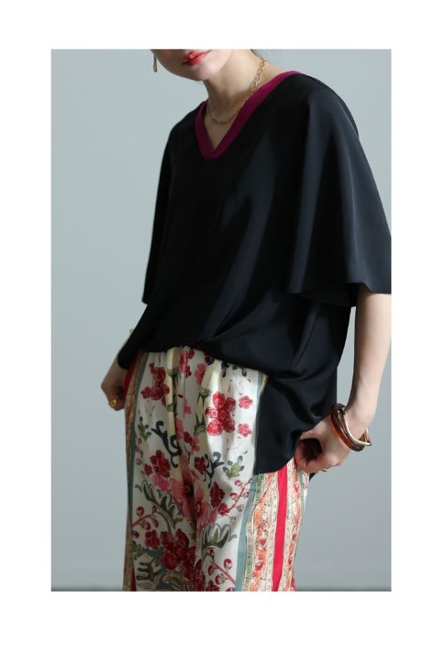 春新作 コーデを選ばない万能さ配色ライントップス レディース ファッション トップス カットソー Tシャツ Vネック 配色 バイカラー ライン 半袖 無地 シンプル 30代 40代 50代 60代 サワアラモード sawaalamode otona 大人 cawaii 可愛い 洋服 かわいい服 swjun-819s