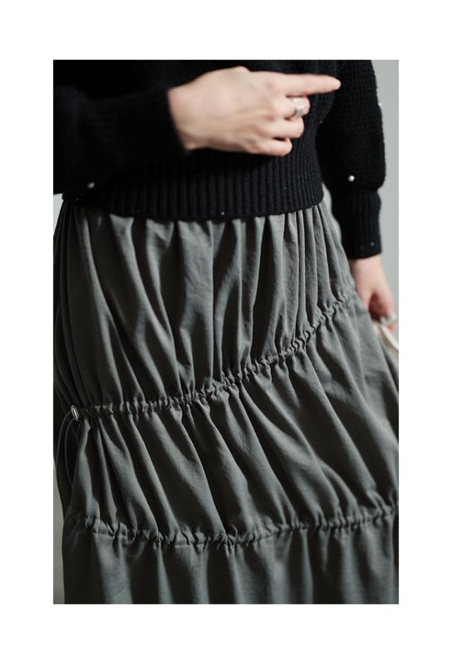 秋新作 ギャザーで表情をつくるドロストスカート レディース