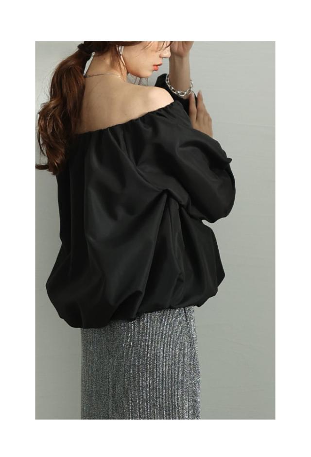 冬新作 ふんわりレディに包まれるブロードオフショルバルーンブラウス レディース ファッション トップス ブラウス シャツ 白 黒 大人可愛い 40代 レディースファッション 50代女性 ファッション 60代 ミセスファッション サワアラモード sawaalamode otona aldt-481f3256 秋新作 ふんわりレディに包まれるブロードオフショルバルーンブラウス