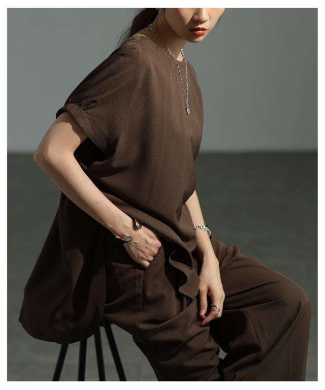 秋新作 大人の格上スタイルをつくるハンサムドルマントップス