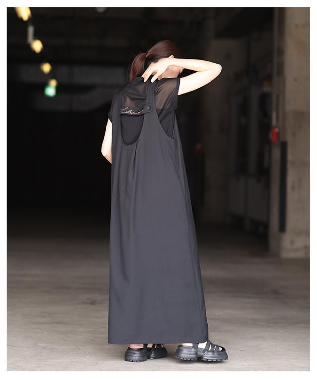 春新作 後ろ姿も抜かりないバックロゴ刺繍Vネックジャンパースカート レディース ファッション ワンピース ジャンパースカート Vネック ロング ロゴ 刺繍 Aライン 30代 40代 50代 60代 アラモード alamode otona 大人 cawaii 可愛い 洋服 かわいい服 almam-204514