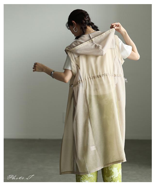 夏新作 重ねて垢抜けるローン×メッシュフーディーロングジレ レディース ファッション アウター ベスト ジレ 羽織り 異素材 フード メッシュ ロング ジップアップ 30代 40代 50代 60代 アラモード alamode otona 大人 cawaii 可愛い 洋服 かわいい服 alzmp-420212_1