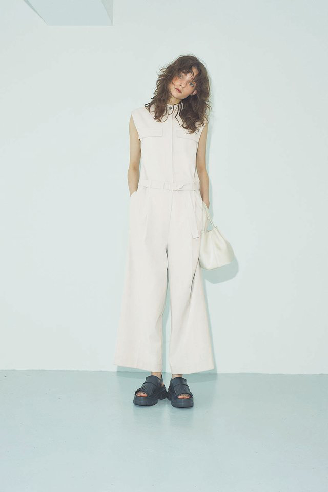 asics AcureZ フリンジ バックストラップサンダル レディース ベルト