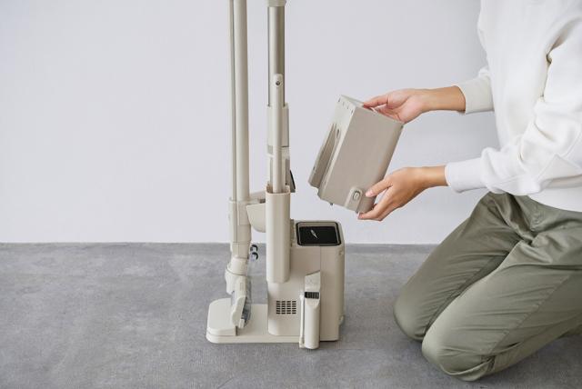 アイリスオーヤマ 充電式サイクロンスティッククリーナー SCDL3PDHC グレージュ ゴミ収集ドック付 【IRIS OHYAMA /コードレス/サイクロン式/スティッククリーナー/掃除機/一人暮らし/プレゼント/掃除用品】_7