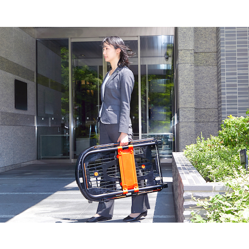 ＴＲＵＳＣＯ　トラスコ中山　樹脂台車　カルティオ（新型）　７８０Ｘ４９０　折畳　黒　荷物落下防止柵付　MPK-780-BK [MPK780BK] [558-4732]_3