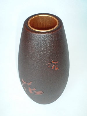 季久作「土佐古代塗」花瓶 土佐古代塗　美禄堂／高知 伝統工芸 漆器 特産品 手造り 御祝