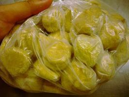 冷凍　フランス産　生マロン（栗）　1KG　皮むき 5,130円