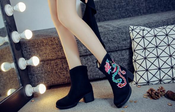 レディースシューズ チャイナ靴手作り北京布靴エスニックチャイナシューズカジュアル民族風 鳳凰花刺繍柄ミュール婦人ハイヒール短靴の通販はau Wowma エンブリッジ