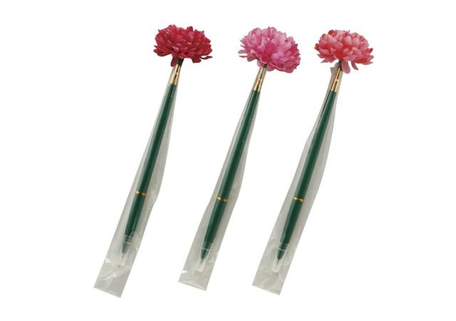 プチギフト フローラルペンルージュ１個 フラワーペン 結婚式 披露宴 ブライダル パーテの通販はau Pay マーケット ココロラショップ