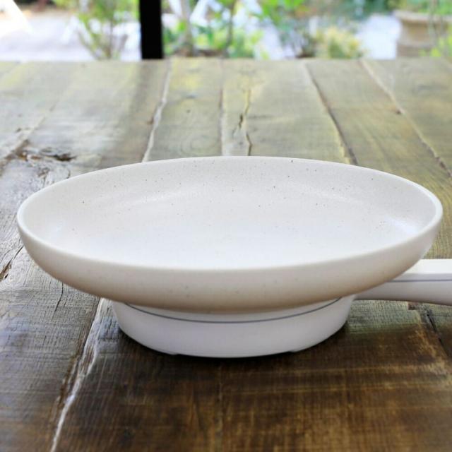 CCP ヒーター付き保温プレート おんさら ZHM-DW71-WH 4906064274998 保温 プレート 卓上 皿の通販は