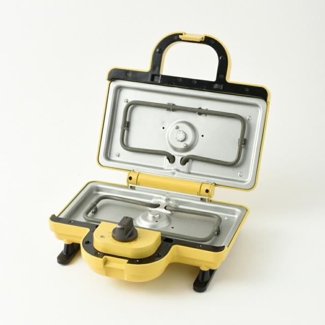 BRUNO ポケモンホットサンドメーカー ダブル イエロー BOE132-YE ホットサンド る ミニケーキプレート ホットサンドメーカー 電気 耳まで キャラクター 2枚 人形焼き タイマーの通販は BRUNO ポケモンホットサンドメーカー ダブル イエロー BOE132-YE ホットサンド る ミニケーキプレート ホットサンドメーカー 電気 耳まで キャラクター 2枚 人形焼き タイマーの通販は