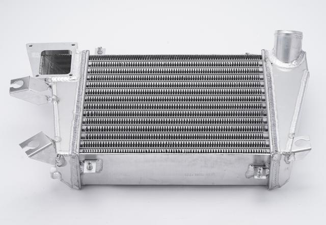 LSEX-F  マツダスピードアクセラ　BK3P  BL3FW / マツダスピードアテンザ GG3P　純正交換 スポーツ インタークーラー　容量UP！