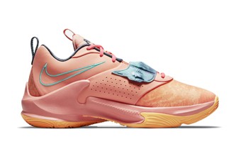 バスケットシューズ バッシュ フリーク　ヤニス ナイキ Nike Zoom Freak 3 Orange