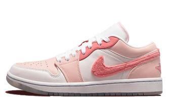 バスケットシューズ バッシュ スニーカー   ジョーダン Jordan Wmns Air Jordan 1 Low 'Migh