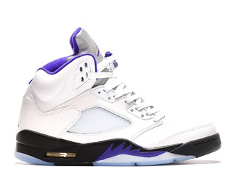 バスケットシューズ バッシュ スニーカー ジョーダン Jordan Air Jordan 5 Retro WHITE/Dの通販は