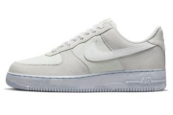 バスケットシューズ バッシュ スニーカー   ナイキ Nike Air Force 1 Low '07 LV8 EMB Sum