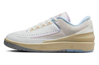 バスケットシューズ バッシュ スニーカー   ジョーダン Jordan Wmns Air Jordan 2 Retro Low