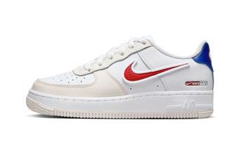 シューズ スニーカー   ナイキ Nike Air Force 1 LV8  GS Since 1972 GS White/Re