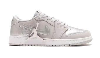 バスケットシューズ バッシュ スニーカー   ジョーダン Jordan Air Jordan 1 Low Retro OG G