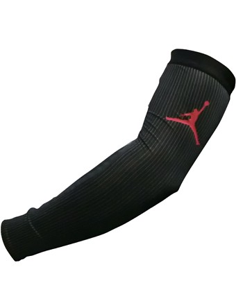 バスケットサポーター アーム 腕 ジョーダン Jordan Jordan Legend Sleeve Blk Red の通販はau Pay マーケット アルティメットコレクション