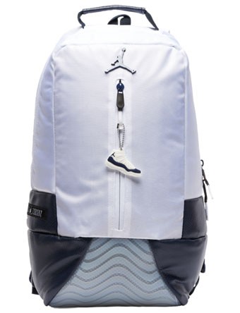 バスケットバッグ バックパック リュック ジョーダン Jordan Jordan Retro 11 Backpack Whの通販はau Pay マーケット アルティメットコレクション