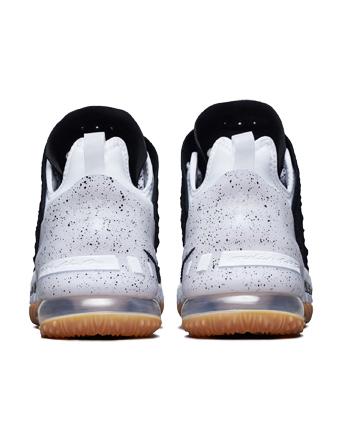 バスケットシューズ バッシュ   ナイキ Nike Lebron 18  Black/White/Gum   の通販は