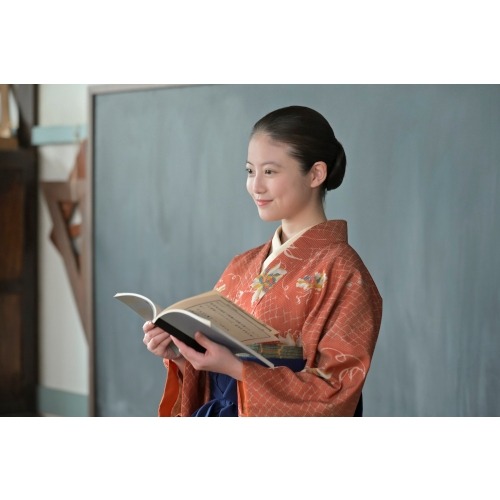 ★正規品★連続テレビ小説 あんぱん 完全版 DVD BOX1〈5枚組〉 Amazon.co.jp: 連続テレビ小説 あんぱん 完全版 DVD-BOX1 全5枚 : 今田