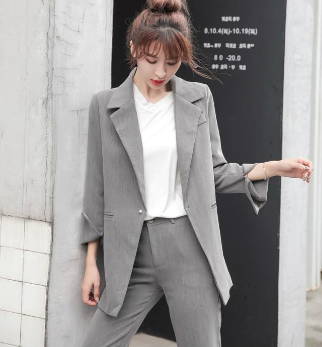 レディース セットアップ パンツスーツ 長袖 ジャケット アンクル丈 パンツ 無地 春秋 カジュアル フェミニン S M L Xl 送料無料の通販はau Pay マーケット エルネフジャパン