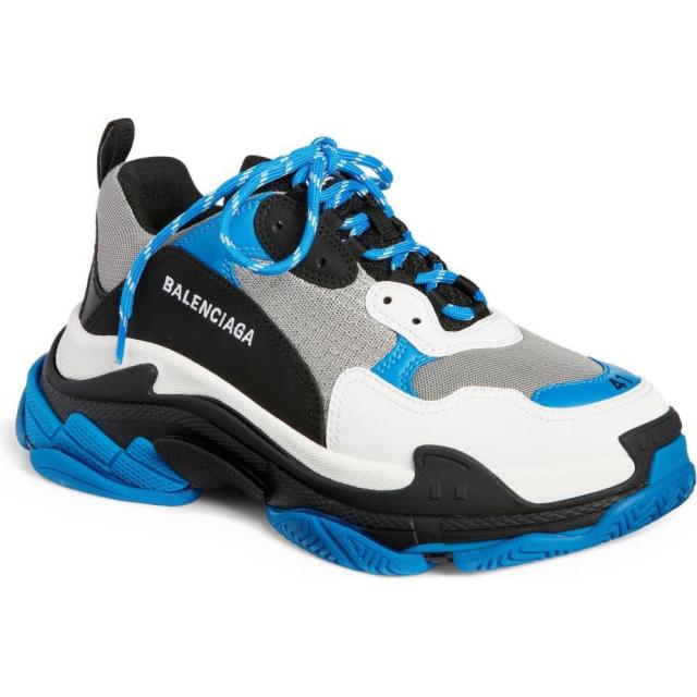 征服する 晴れ 分配します バレンシアガ 靴 ポーン ナラーバー 誤解