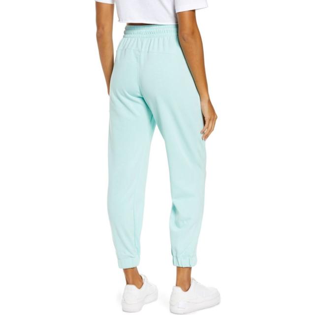 ナイキ Nike レディース ボトムス パンツ ドライフィット Dri Fit Swoosh Fly Standard Issue Pants Light Dew Pale Ivoryの通販はau Pay マーケット フェルマート