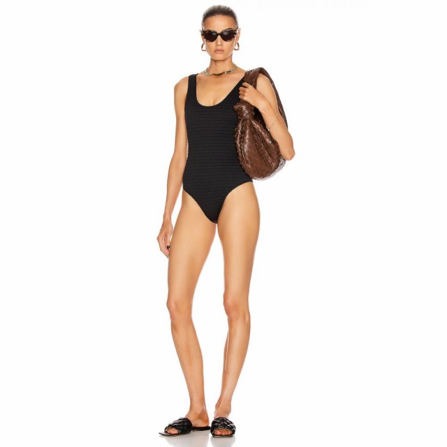 ボッテガ ヴェネタ Bottega Veneta レディース ワンピース 水着 ビーチウェア Square Quilted One Piece Swimsuit Blackの通販はau Pay マーケット フェルマート